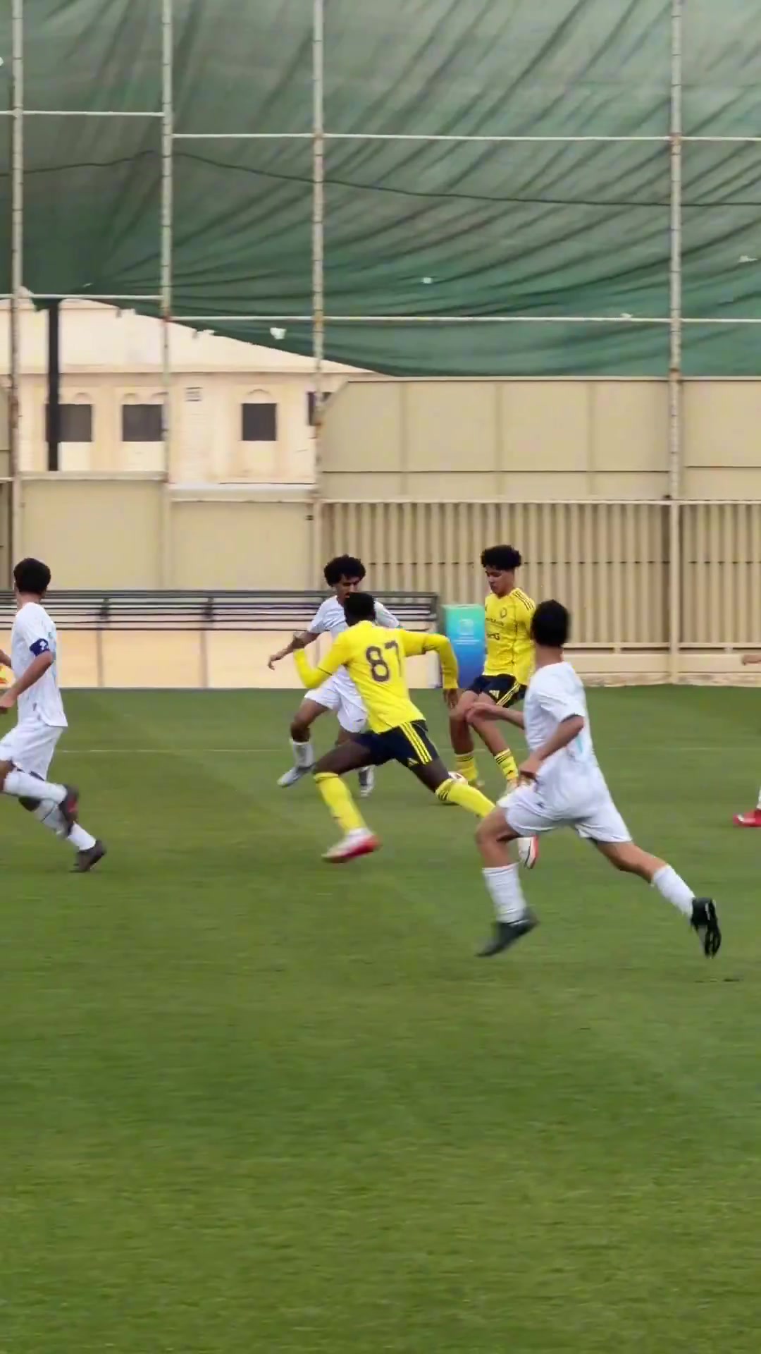 华体会体育app-迷你罗奔袭半场送手术刀般助攻！433：真是有其父必有其子